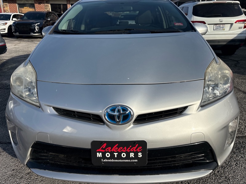 Toyota Prius 5dr HB Persona Series Special Edition (Natl) 2015