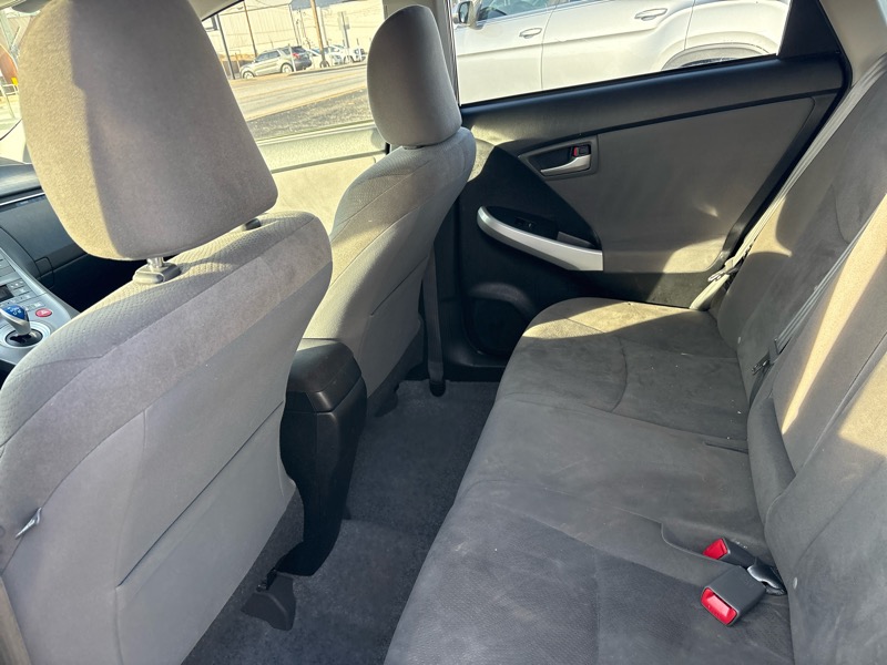 Toyota Prius 5dr HB Persona Series Special Edition (Natl) 2015