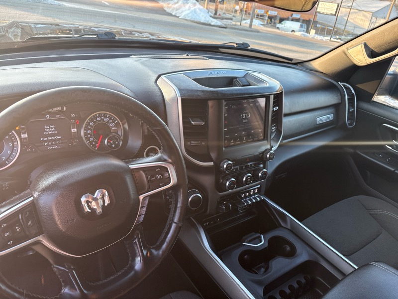 RAM 1500 Big Horn/Lone Star 4x4 Crew Cab 5'7" Box 2019