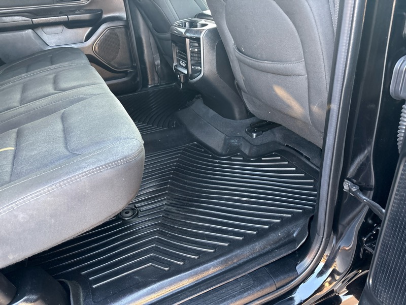 RAM 1500 Big Horn/Lone Star 4x4 Crew Cab 5'7" Box 2019