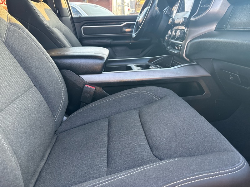 RAM 1500 Big Horn/Lone Star 4x4 Crew Cab 5'7" Box 2019