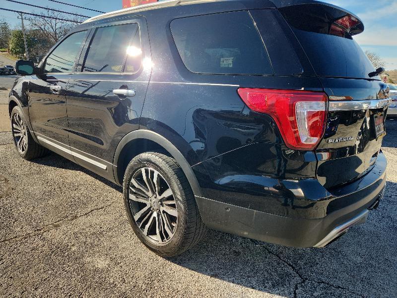 Ford Explorer 4WD 4dr Platinum 2016
