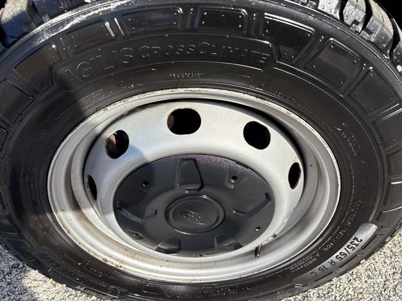 Ford Transit Wagon T-150 130" Med Roof XLT Sliding RH Dr 2016