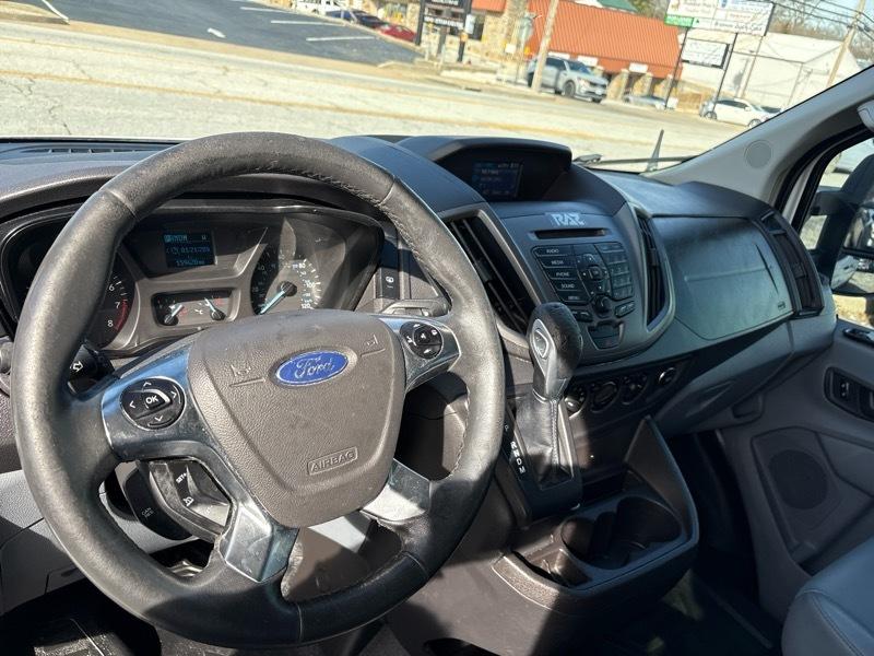 Ford Transit Wagon T-150 130" Med Roof XLT Sliding RH Dr 2016