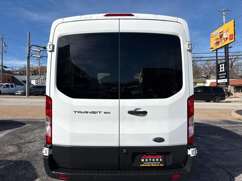 Ford Transit Wagon T-150 130" Med Roof XLT Sliding RH Dr 2016