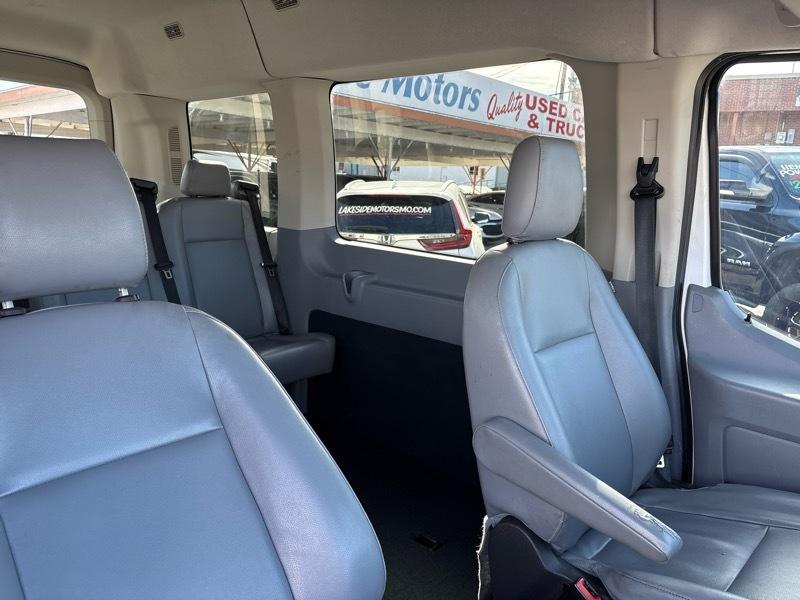 Ford Transit Wagon T-150 130" Med Roof XLT Sliding RH Dr 2016