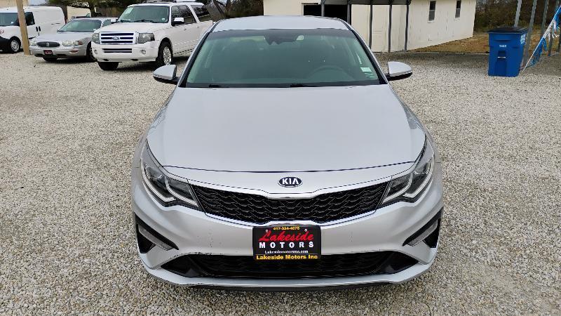 Kia Optima  2019