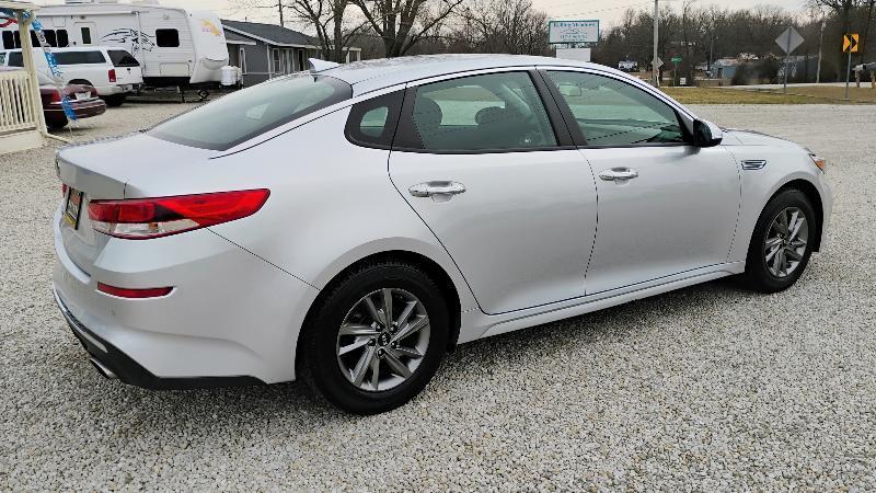 Kia Optima  2019
