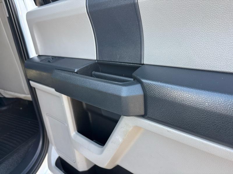 Ford Super Duty F-250 SRW 4WD Crew Cab 156" XL 2022