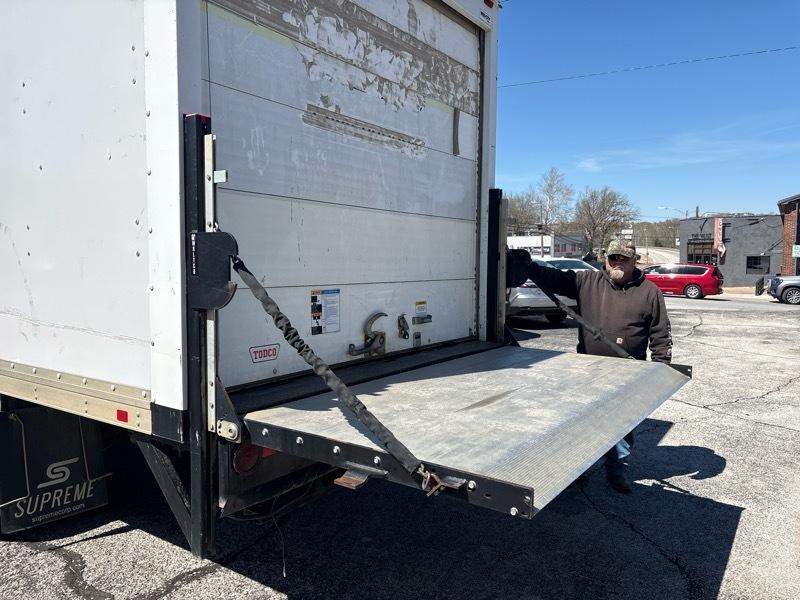 Chevrolet Express Commercial Cutaway 3500 Van 159" 2017