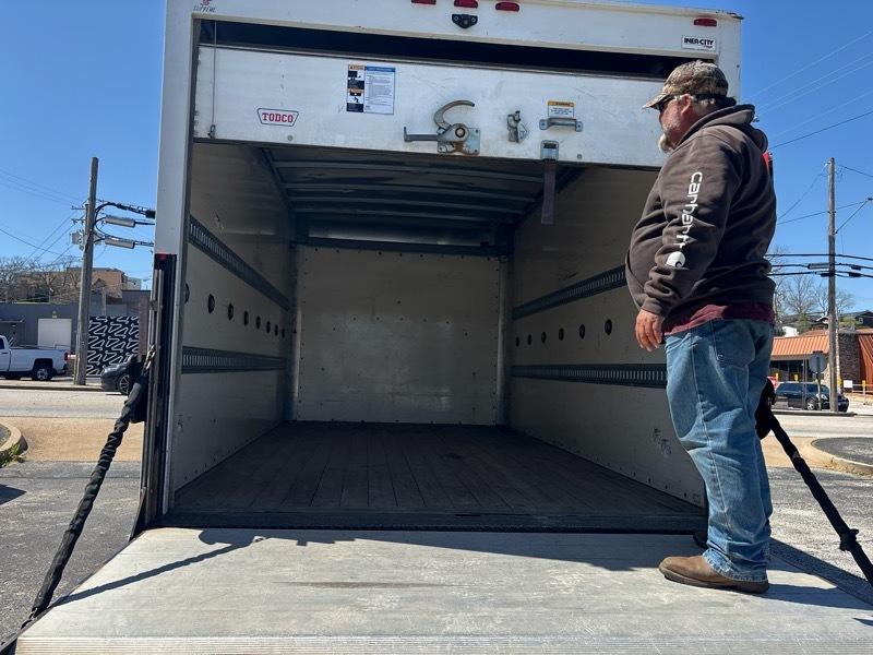 Chevrolet Express Commercial Cutaway 3500 Van 159" 2017