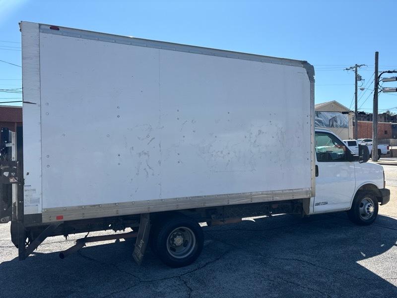 Chevrolet Express Commercial Cutaway 3500 Van 159" 2017