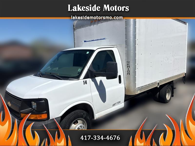 2017 Chevrolet Express Commercial Cutaway 3500 Van 159"
