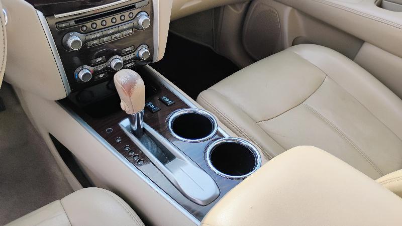 Nissan Pathfinder 2WD 4dr SL 2015