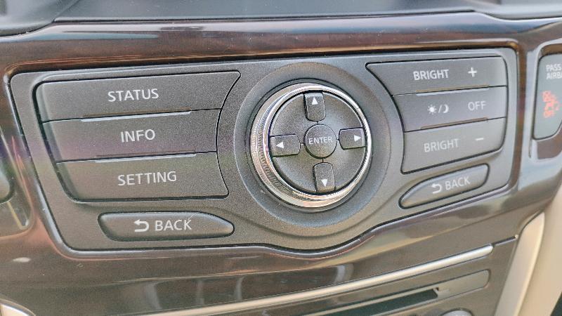 Nissan Pathfinder 2WD 4dr SL 2015