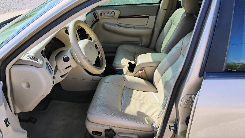 Chevrolet Impala 4dr Sdn LS 2004