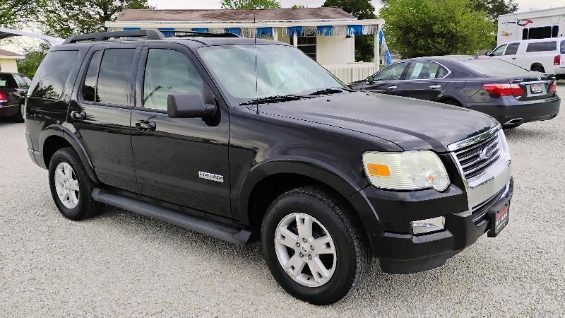 Ford Explorer 4WD 4dr V6 XLT 2007