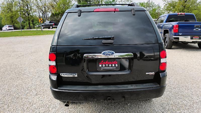 Ford Explorer 4WD 4dr V6 XLT 2007