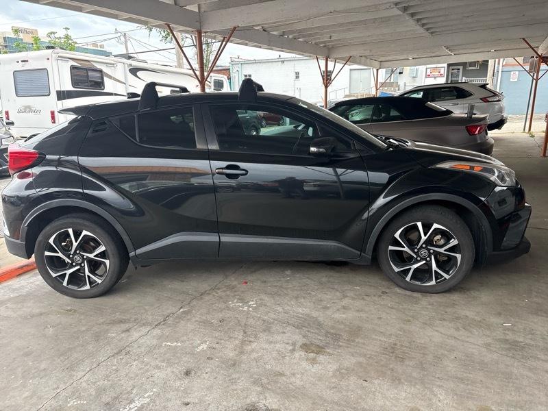 Toyota C-HR XLE FWD (Natl) 2018
