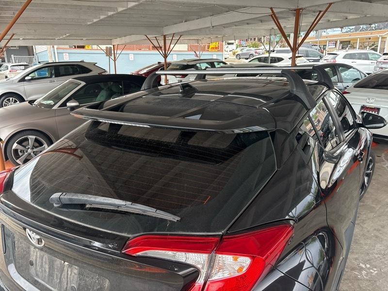 Toyota C-HR XLE FWD (Natl) 2018