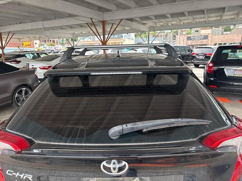 Toyota C-HR XLE FWD (Natl) 2018