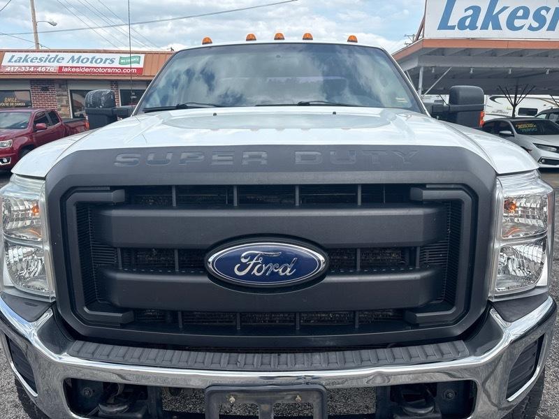 Ford Super Duty F-350 DRW 4WD SuperCab 158" XL 2013