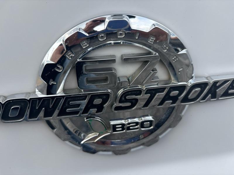 Ford Super Duty F-350 DRW 4WD SuperCab 158" XL 2013