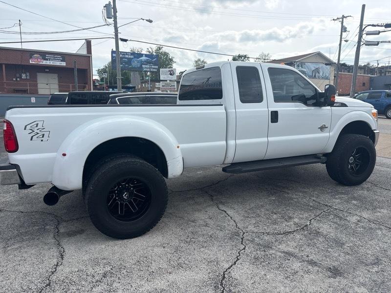 Ford Super Duty F-350 DRW 4WD SuperCab 158" XL 2013