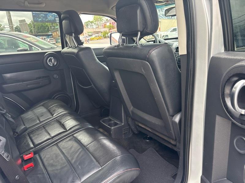 Dodge Nitro 2WD 4dr Heat 2011