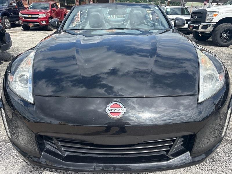 Nissan 370Z 2dr Roadster Manual Touring 2013