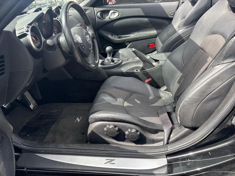 Nissan 370Z 2dr Roadster Manual Touring 2013