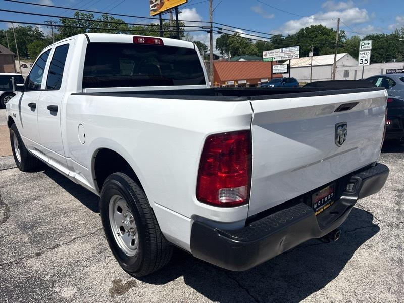 RAM 1500 Classic Tradesman 4x2 Quad Cab 6'4" Box 2019
