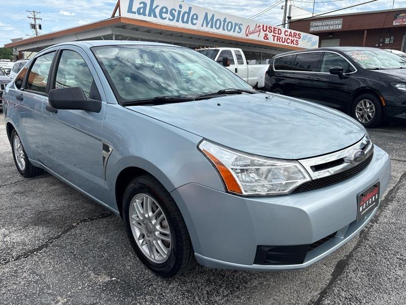 Ford Focus 4dr Sdn SES 2008