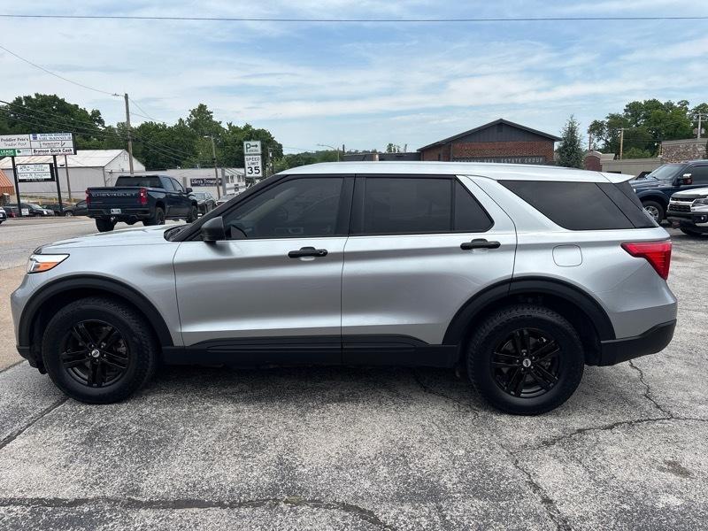 Ford Explorer Base 4WD 2023