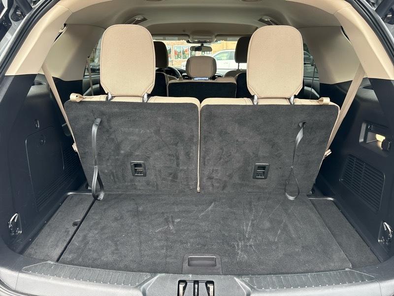 Ford Explorer Base 4WD 2023
