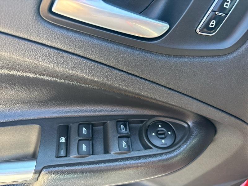 Ford Escape FWD 4dr SE 2014