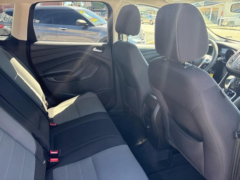 Ford Escape FWD 4dr SE 2014