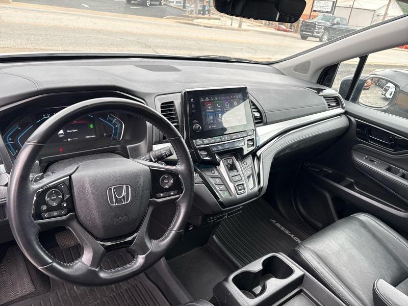 Honda Odyssey Touring Auto 2021