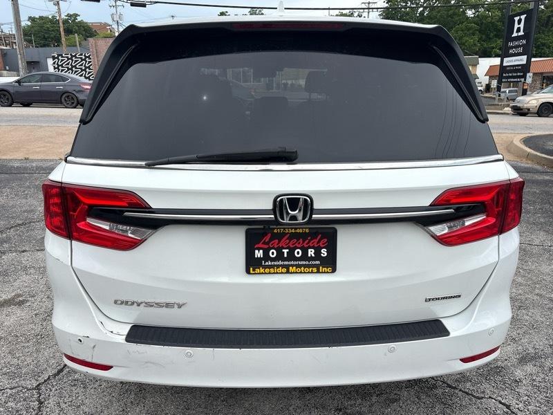 Honda Odyssey Touring Auto 2021