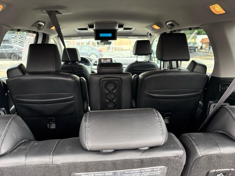 Honda Odyssey Touring Auto 2021