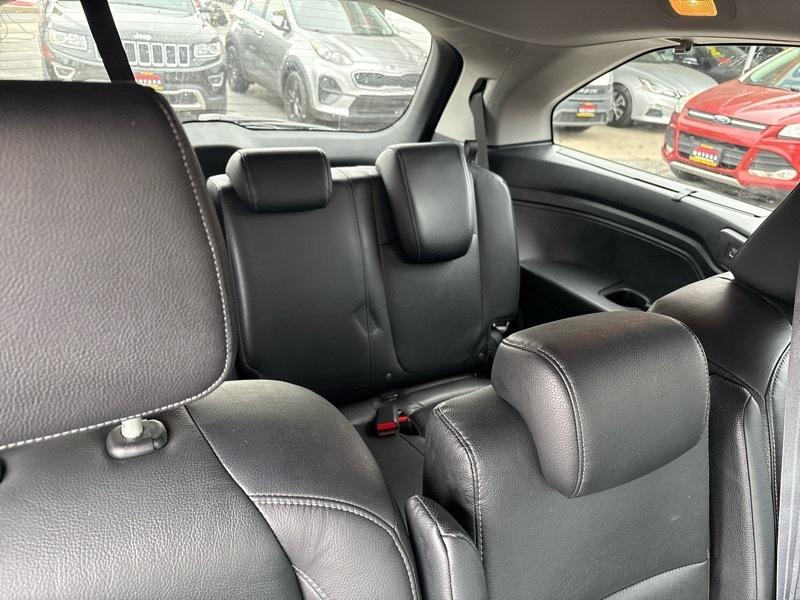 Honda Odyssey Touring Auto 2021