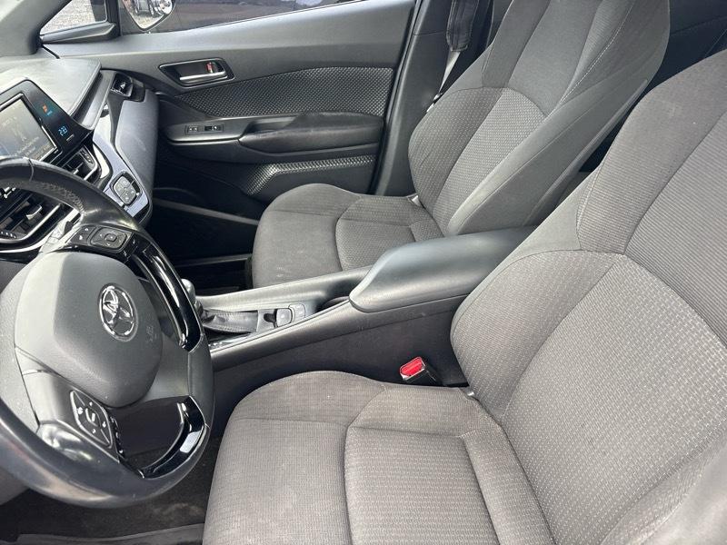 Toyota C-HR XLE FWD (Natl) 2018