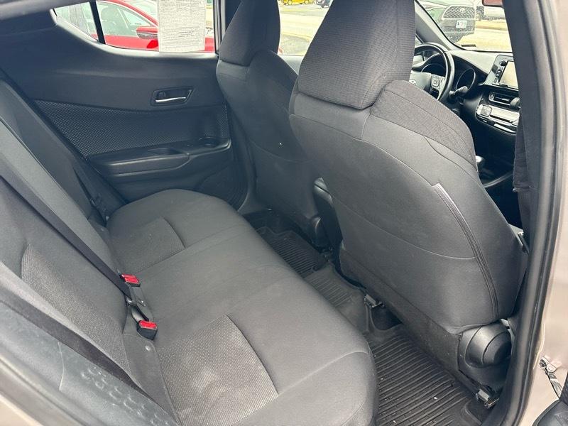 Toyota C-HR XLE FWD (Natl) 2018