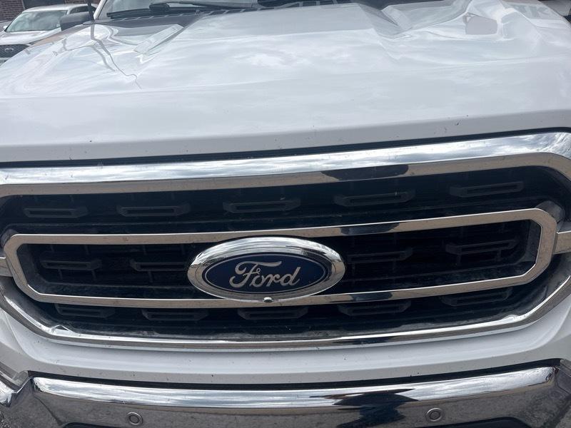 Ford F-150 4WD SuperCrew 139" XLT 2021