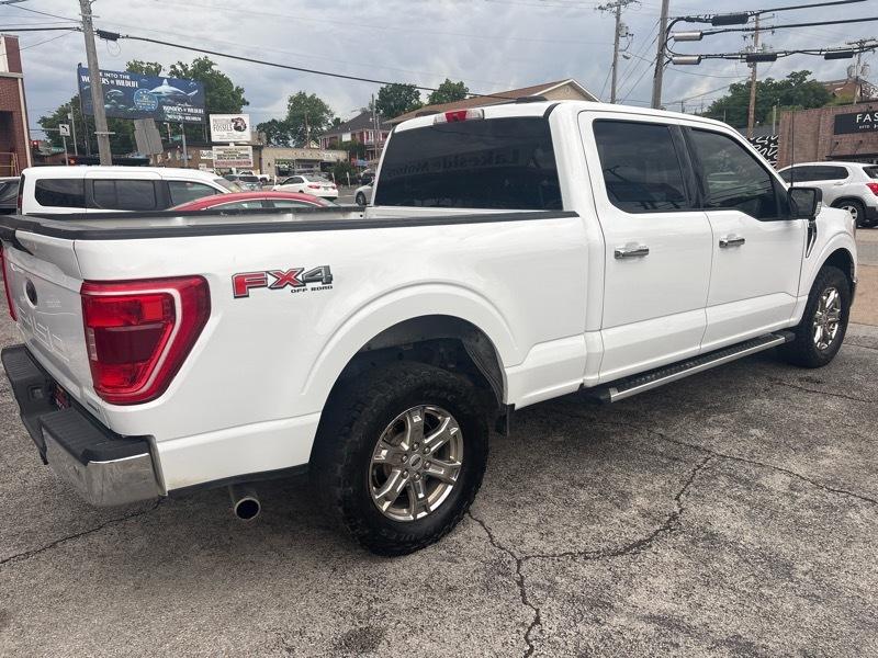 Ford F-150 4WD SuperCrew 139" XLT 2021