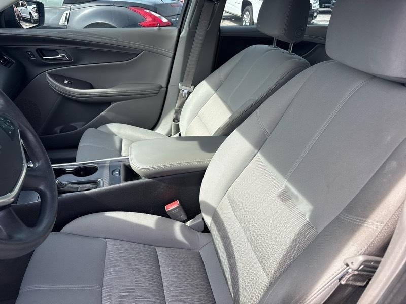Chevrolet Impala 4dr Sdn LS w/1FL 2014
