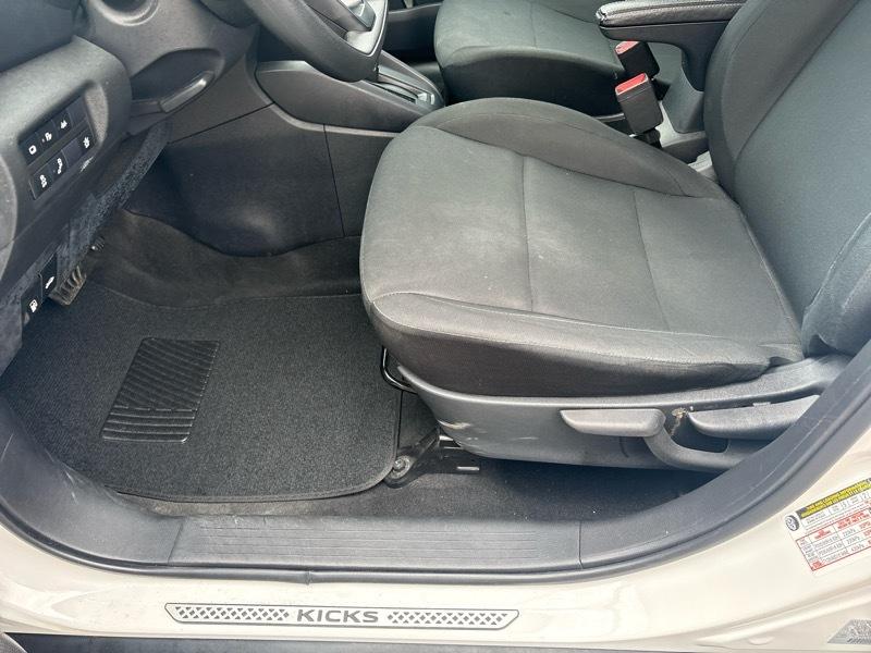 Nissan Kicks S FWD 2024