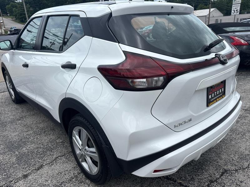 Nissan Kicks S FWD 2024