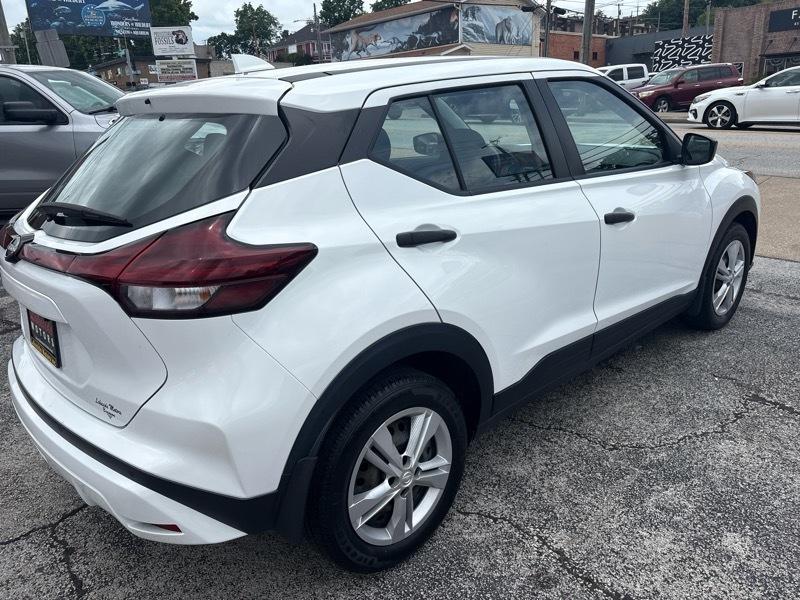 Nissan Kicks S FWD 2024