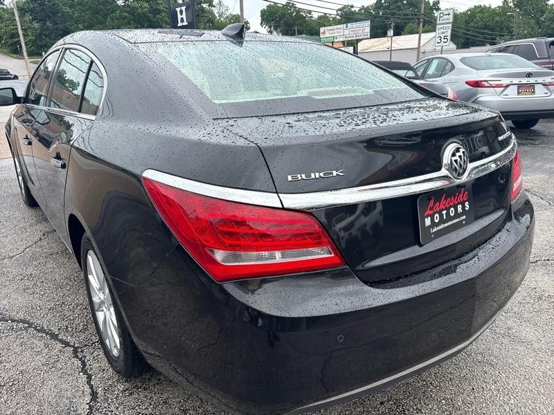 Buick LaCrosse 4dr Sdn Leather FWD 2015